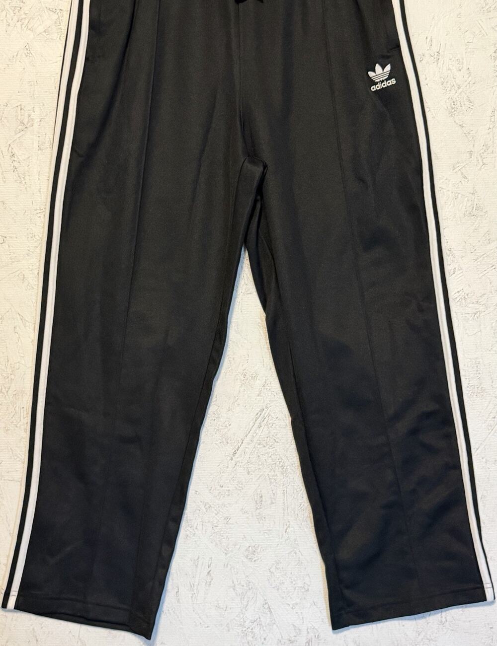 Adidas Adicolor Baggy Fit Firebird Track Pants Men's Size M Black IZ4801 NWT NEW